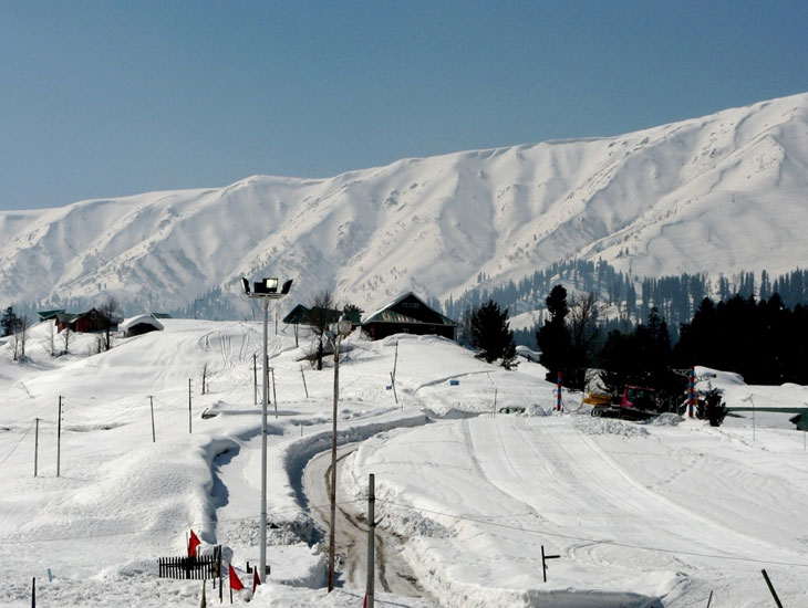 Gulmarg honeymoon destinations in india